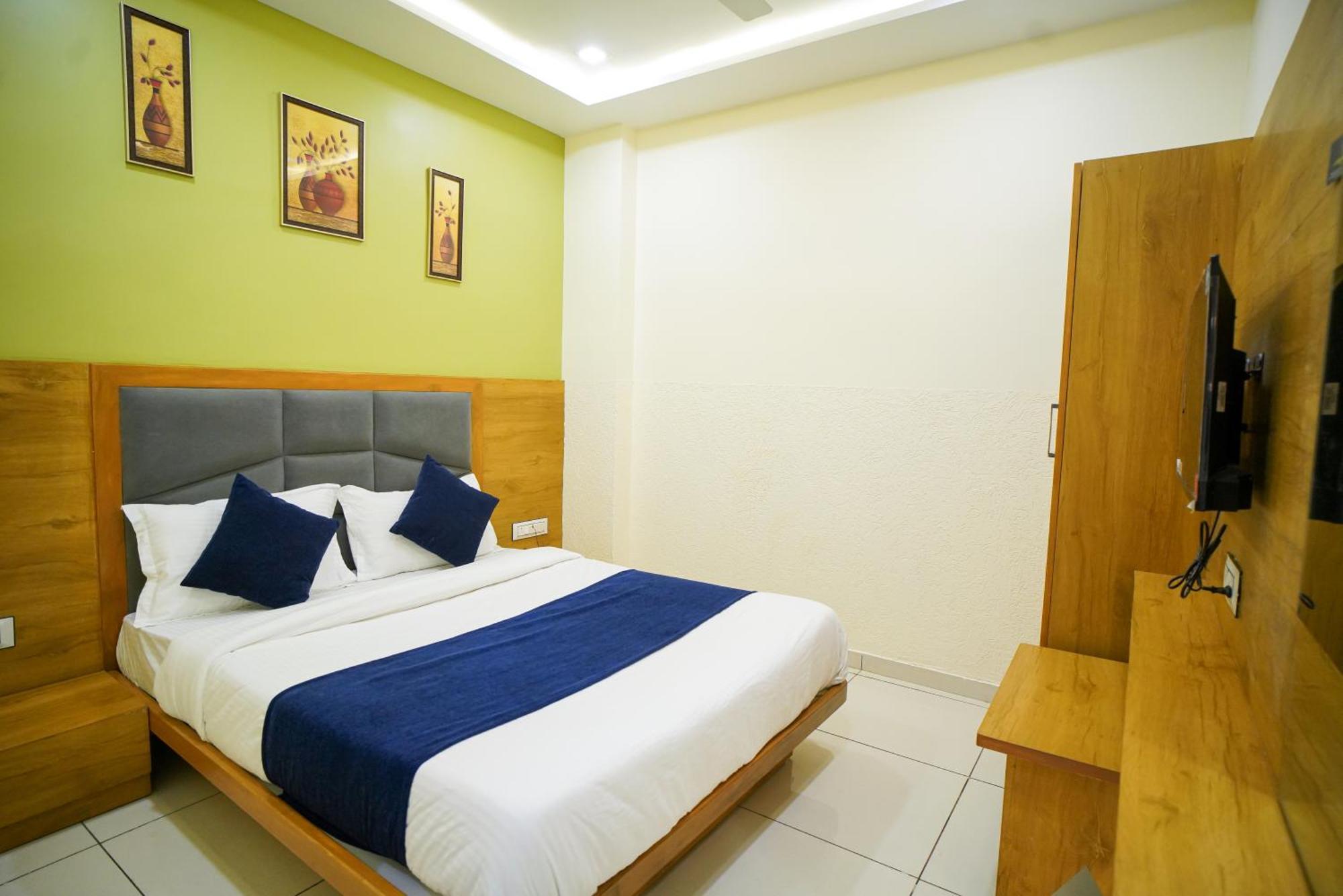 Hotel Suncity Ahmadábád Exteriér fotografie